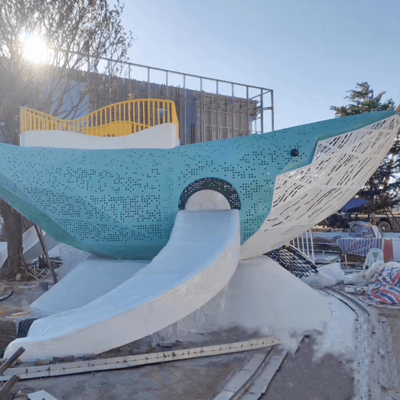 大型鲸鱼造型景观滑梯